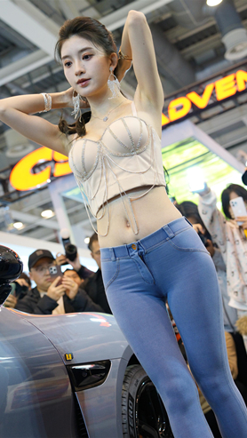 287312lynnwufarz.jpg