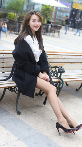 3358o1juqcd2f23.jpg