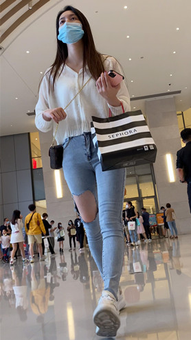 135755ugug0atuqx.jpg