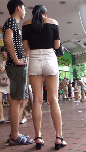 8273aj1j4l31grb.jpg