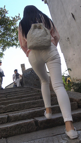 10793dfhuxi2xdrw.jpg