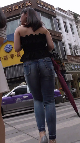 8266lcymw4cb53t.jpg