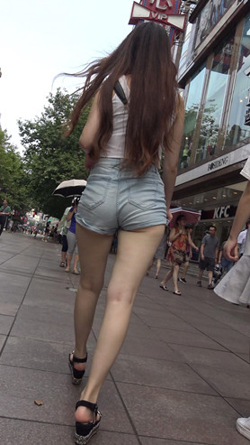 826155czihd1xj0.jpg