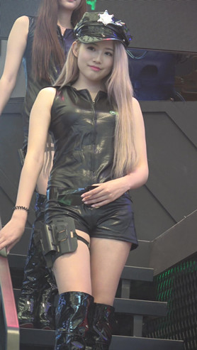7342uy5noo1hhah.jpg