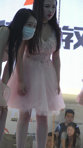 7327h22uch001ep.jpg