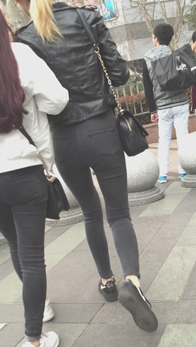 7968l1rkfsc1cuy.jpg