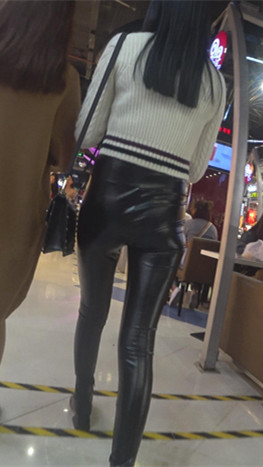 2140wclobko21qe.jpg