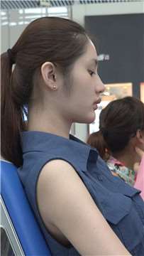21205c4phf3t4m0g.jpg