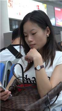 21202p2yb1hro5hu.jpg