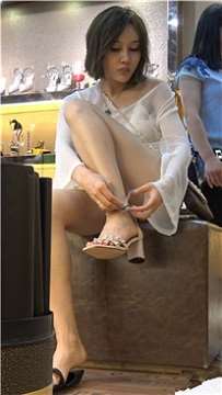 6702ukc0bvl5px0.jpg