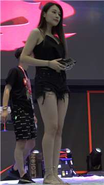17338k4wxfgcnva3.jpg