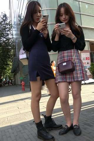 22921ytkaxbmjloy.jpg