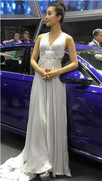 12610nnx5n3iu20l.jpg
