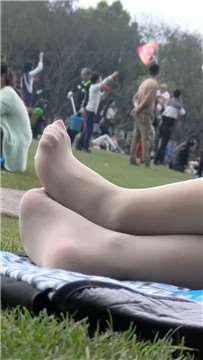 18329xcnqpqgfhnz.jpg