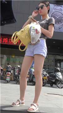 1585pxqr511glct.jpg