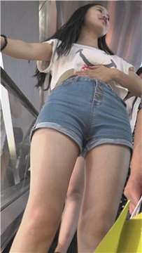 5334qt4lbqimscr.jpg