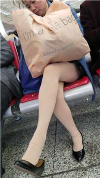 7978lqsf5p1dtda.jpg