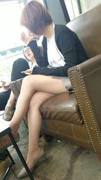 8187muxwvv1yhph.jpg