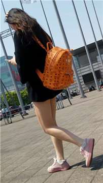 8074sxwou1yazq1.jpg