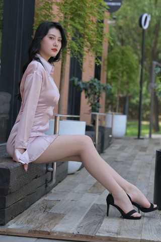 30671yw45wcl2cq1.jpg