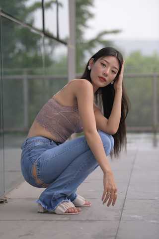29399qflo1lpglh4.jpg