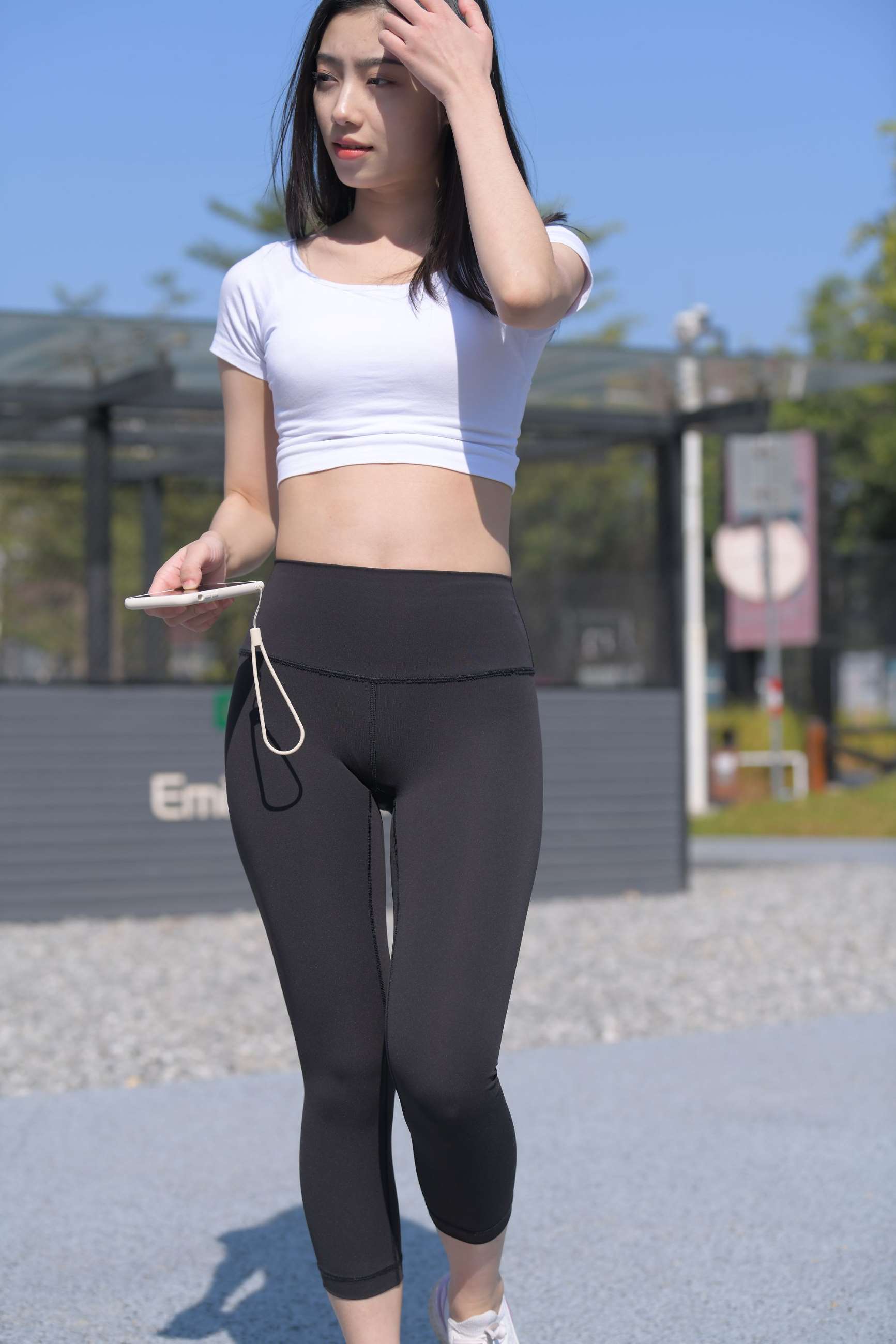 117396ahu4t54i3tt.jpg