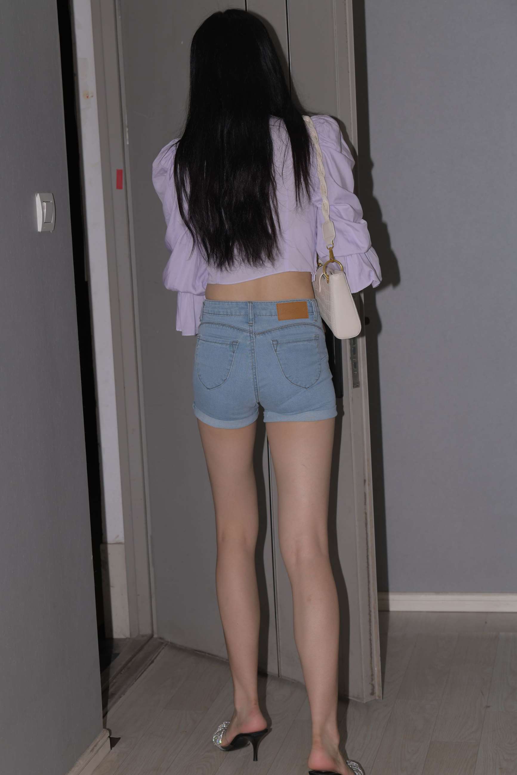 117793pwf4i0m2fmg.jpg