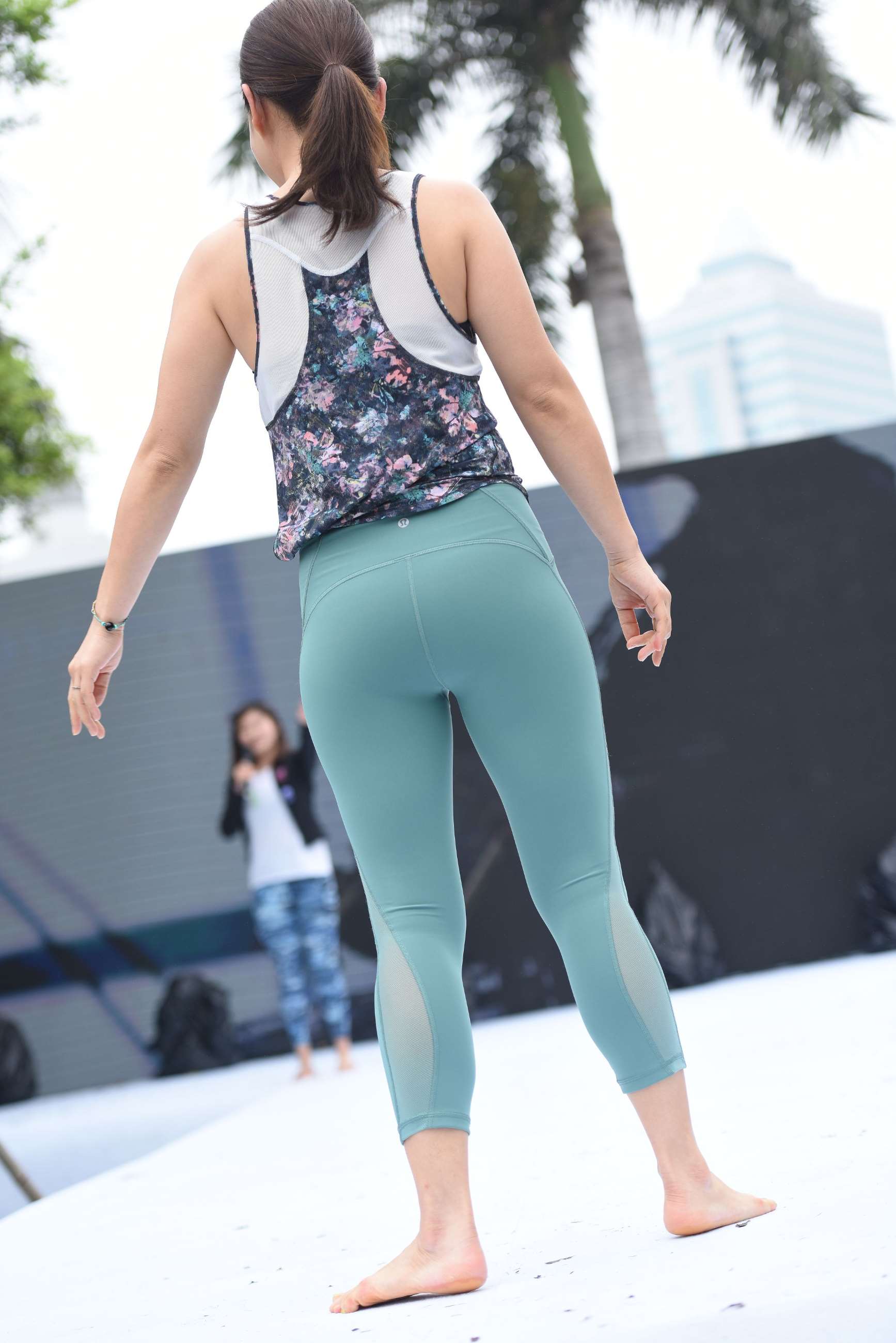 118340vge1nnzs02a.jpg