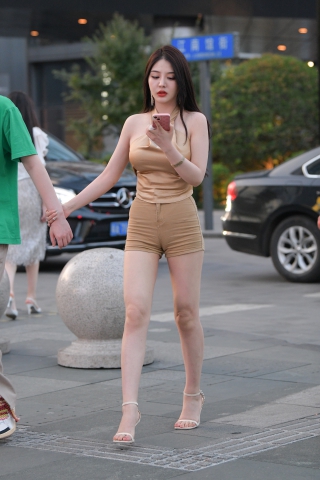 1168120fmxuqyzn5m.jpg
