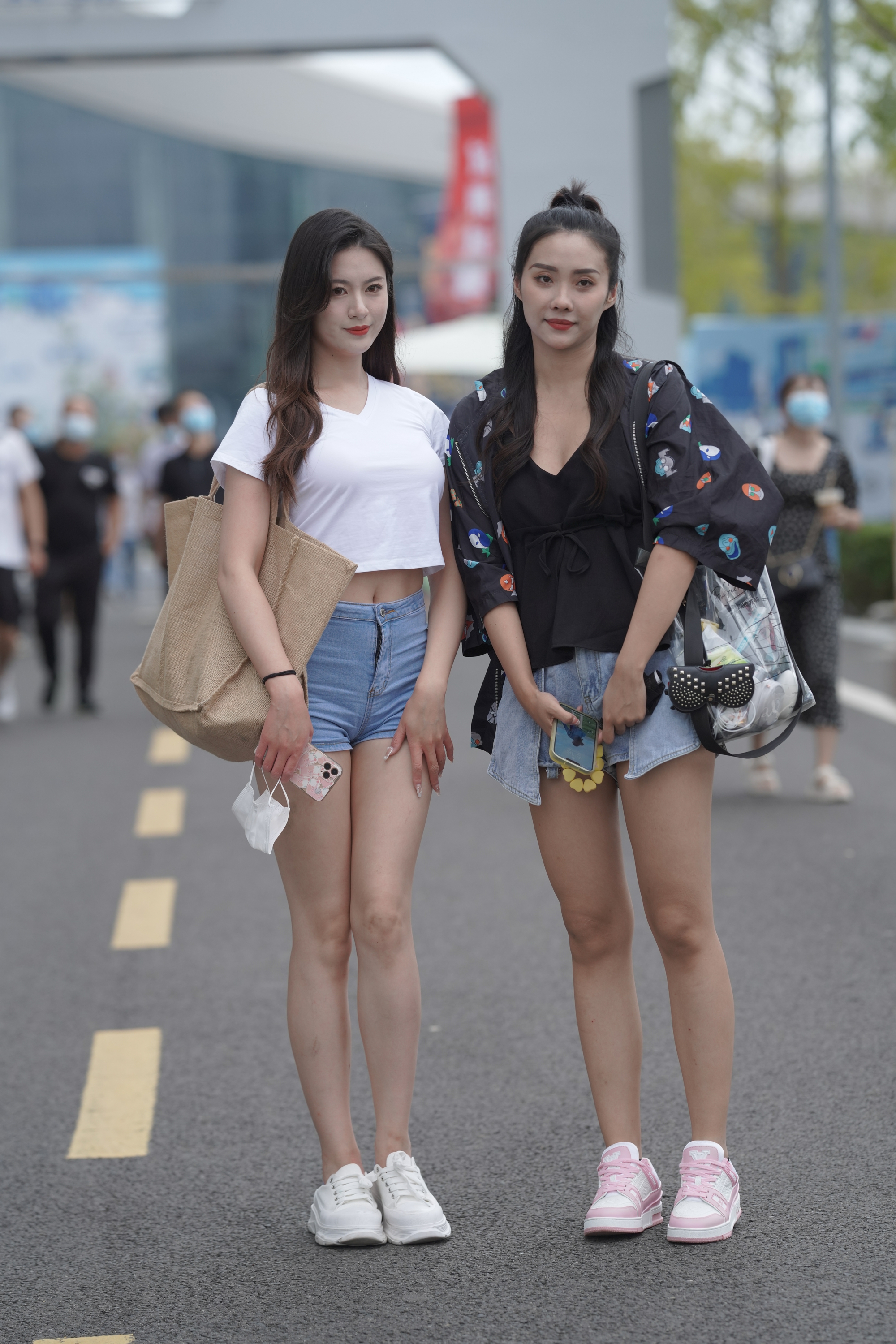 1169750arobcbq2py.jpg