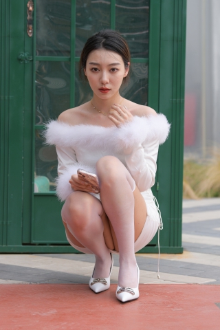 1162655dn20lzfbcb.jpg