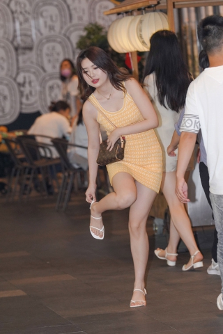 1164811n2d3icqrwf.jpg