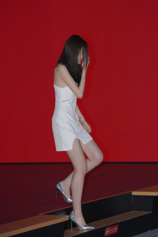 116152kfspl4fnhqm.jpg