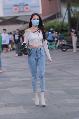 116871ygcha1hhlix.jpg