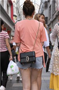 1lugq5rmdqq.jpg
