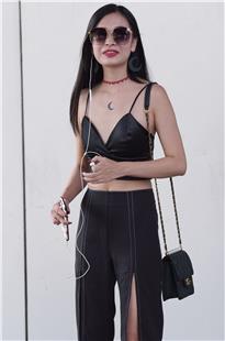 y0h0wxhebug.jpg