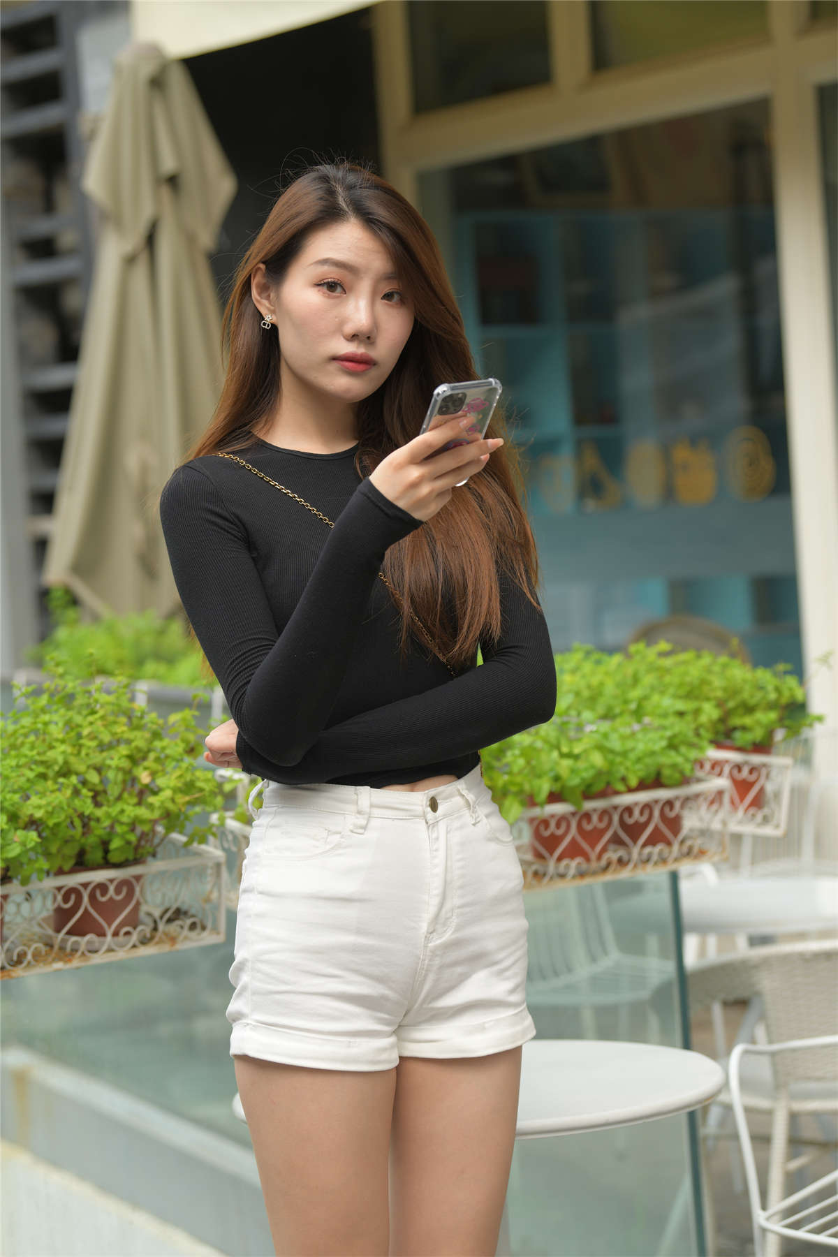 125pkewzwen.webp