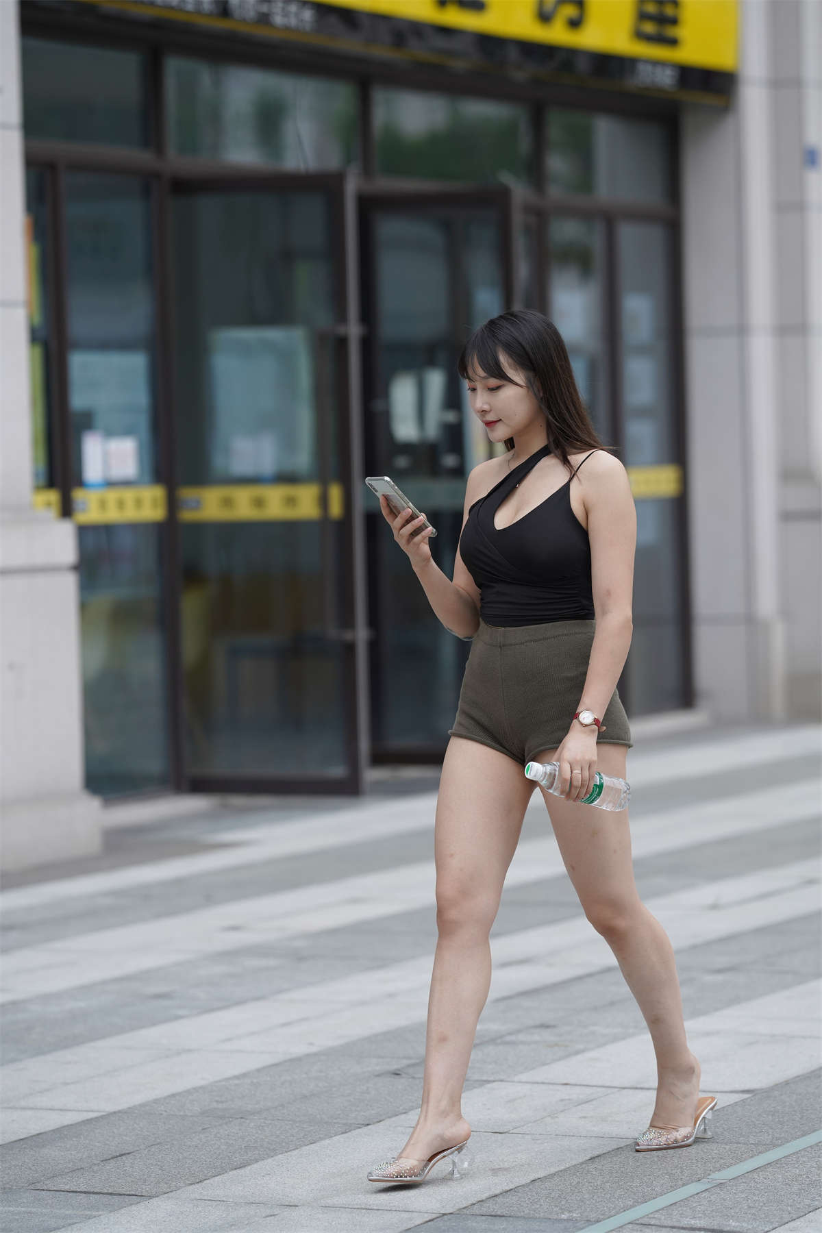 sgqxe52tsly.webp