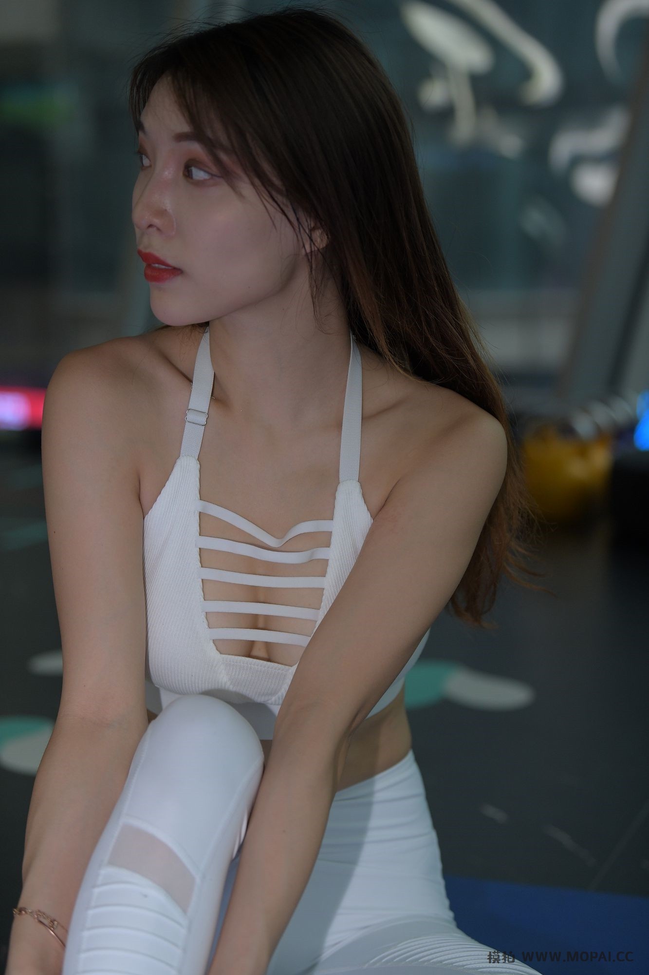 vg5jtbsr3to.webp