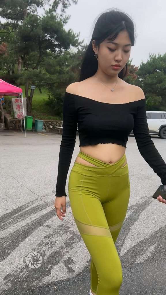 apqybajuycr.jpg