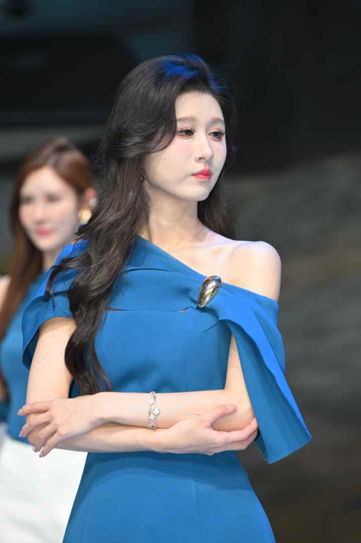 8573-jgz2ajde5gv.jpg