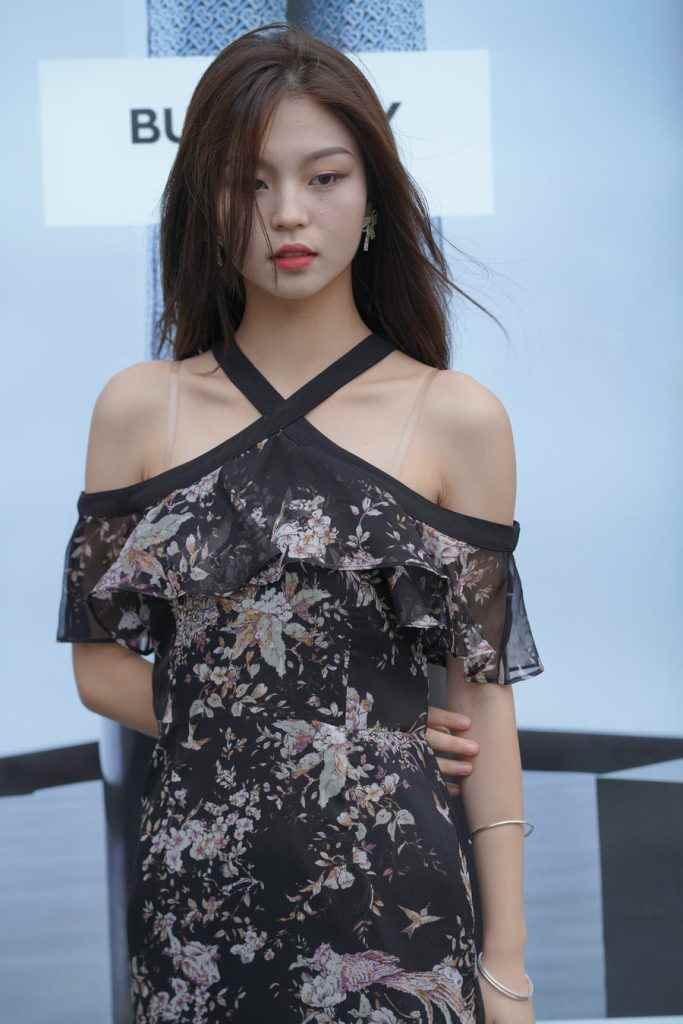 4557-z1fg3qkkk55.jpg
