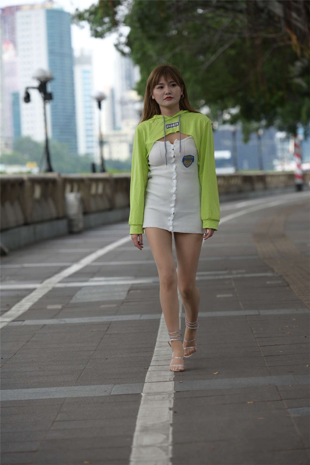 69948-cjh22me4rqz.jpg