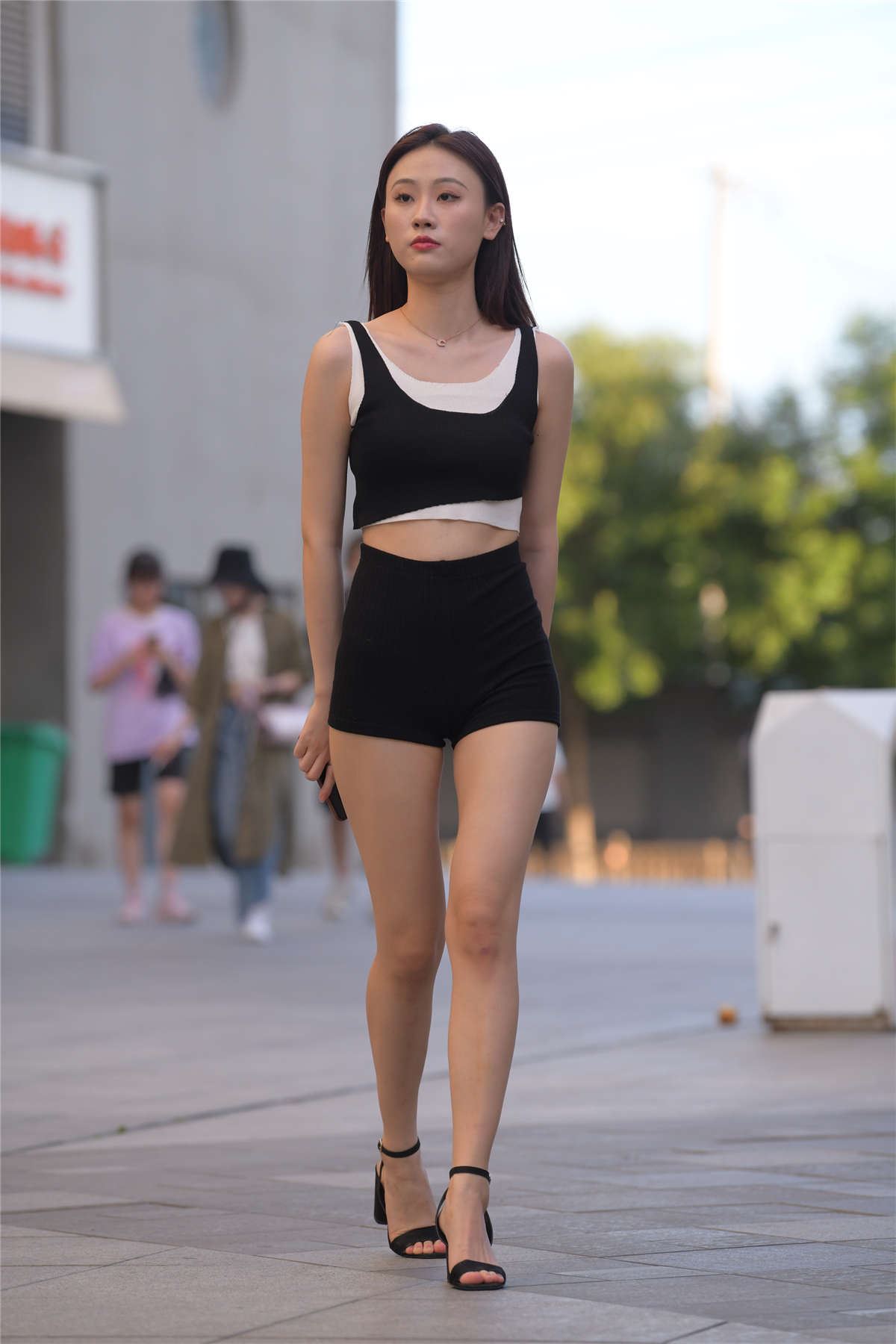 74072-gdqm5xykmsj.jpg