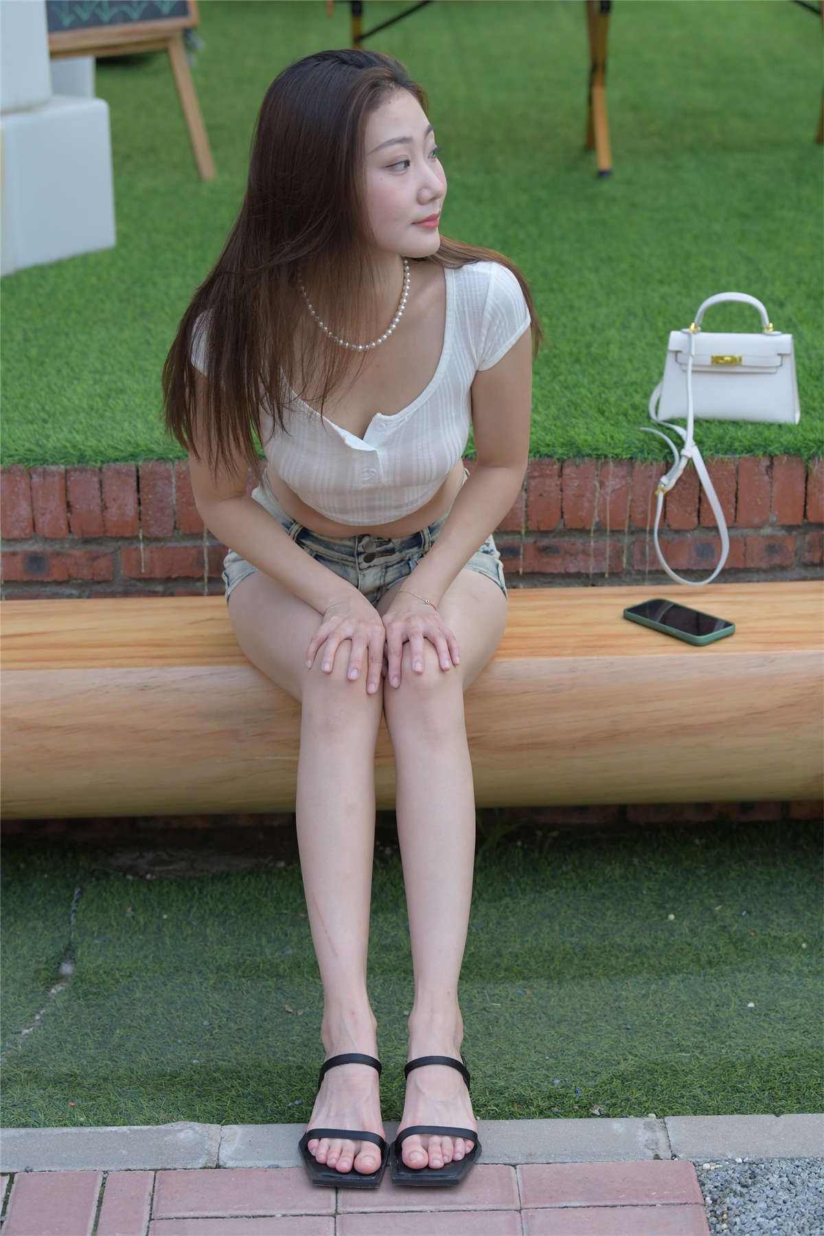 83912-3swiqcnu4vr.jpg