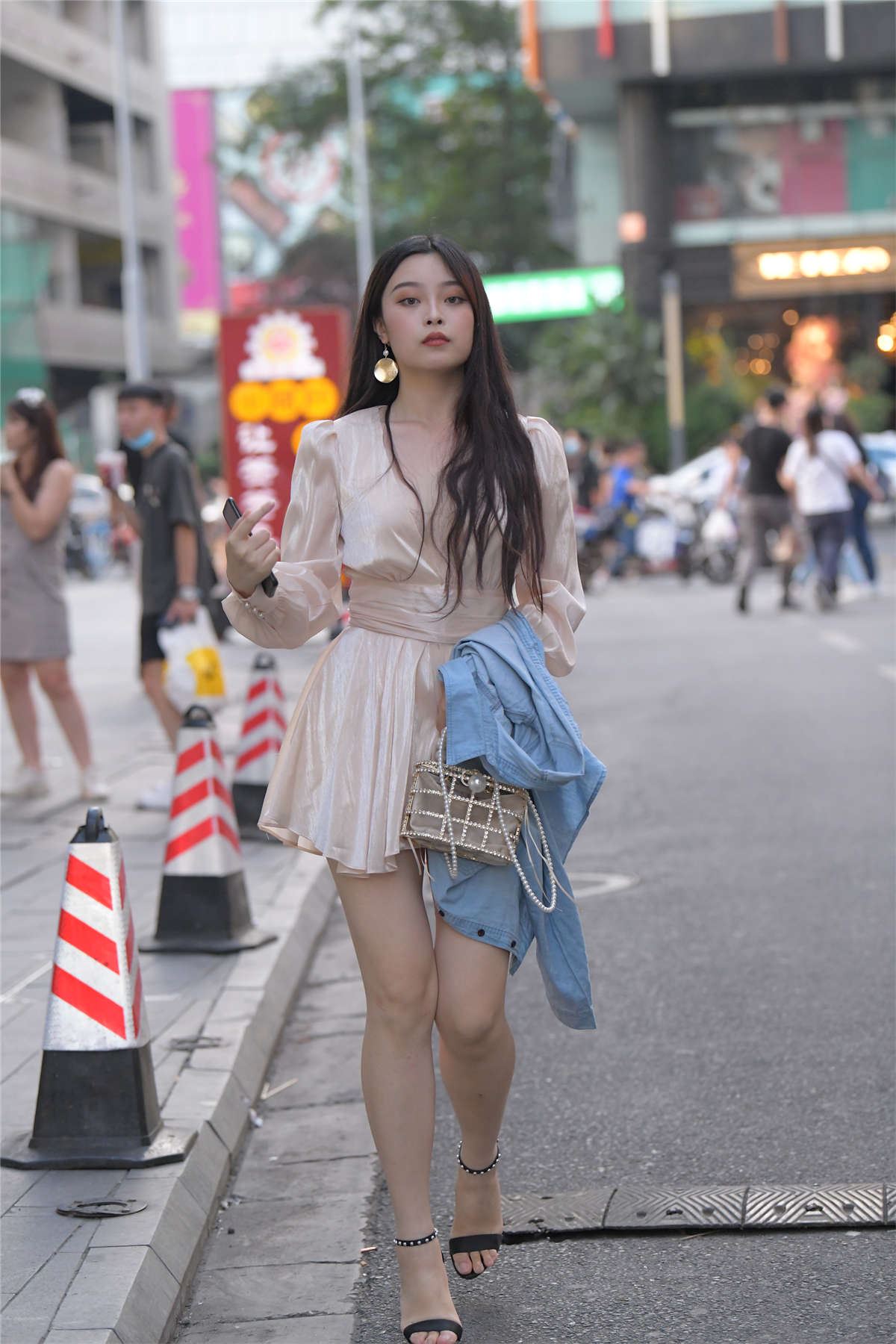 49820-qsde4p2o0vj.jpg