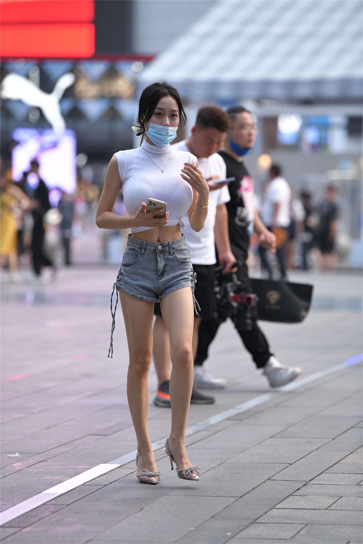 107498-bku5t5bczsf.jpg