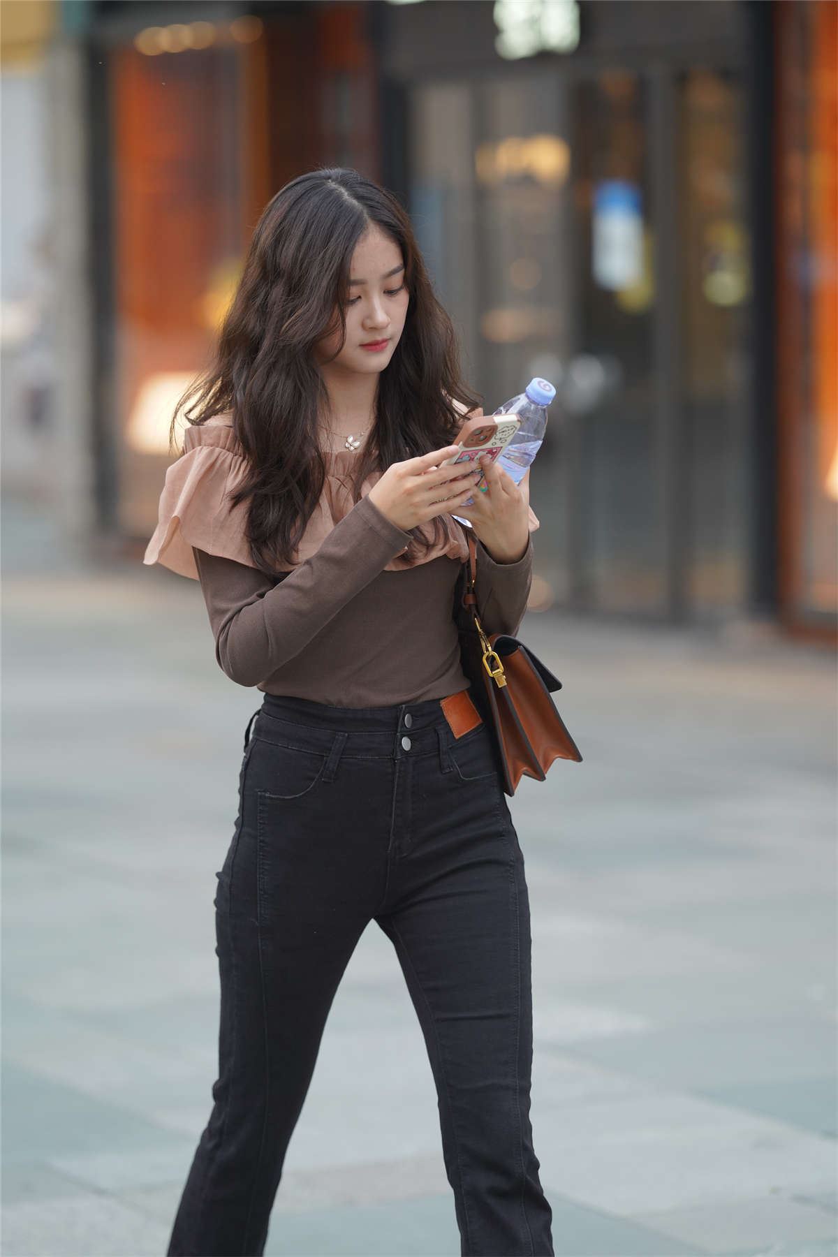 107376-zrjobsridmq.jpg
