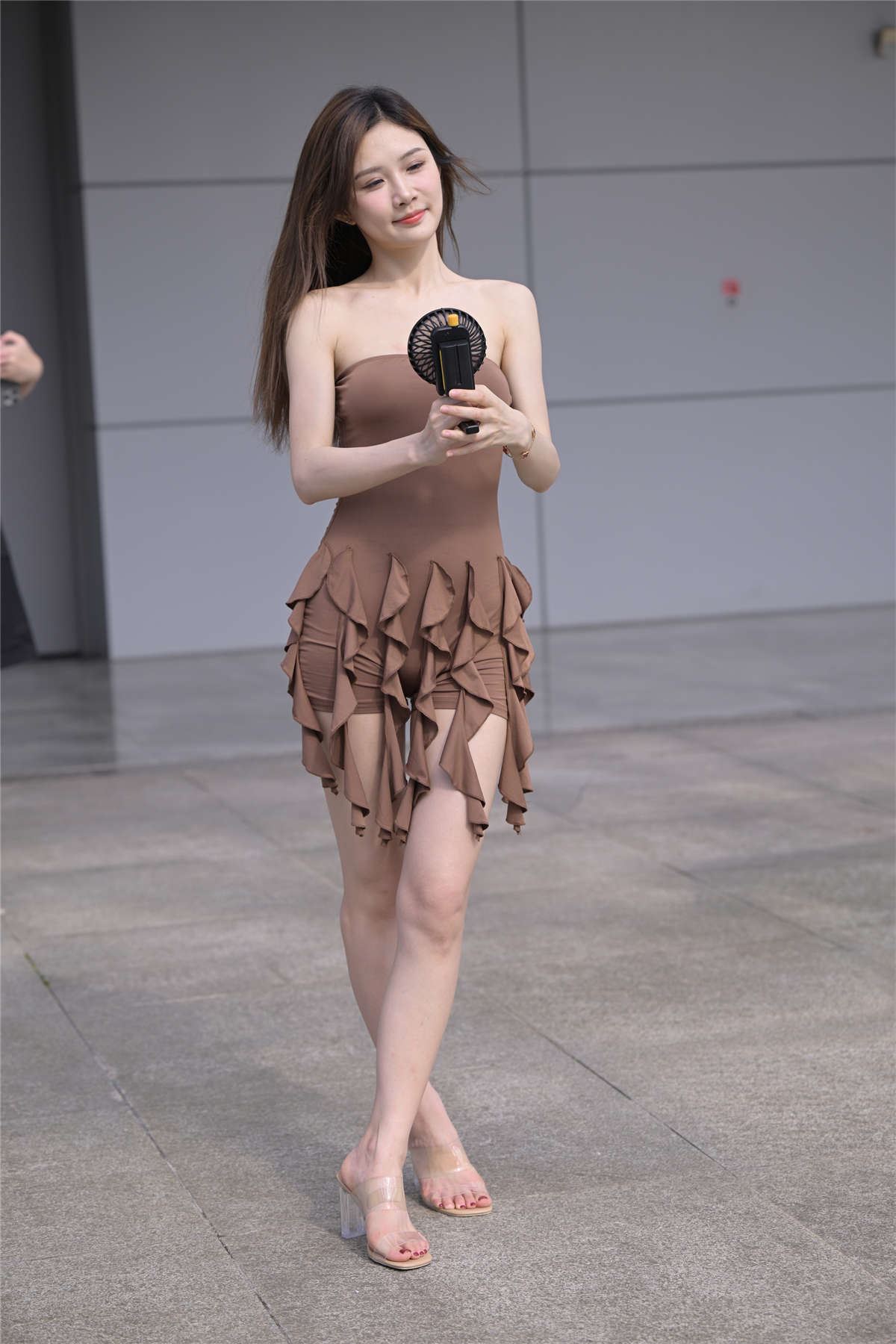 107308-s1hgulco5sr.jpg