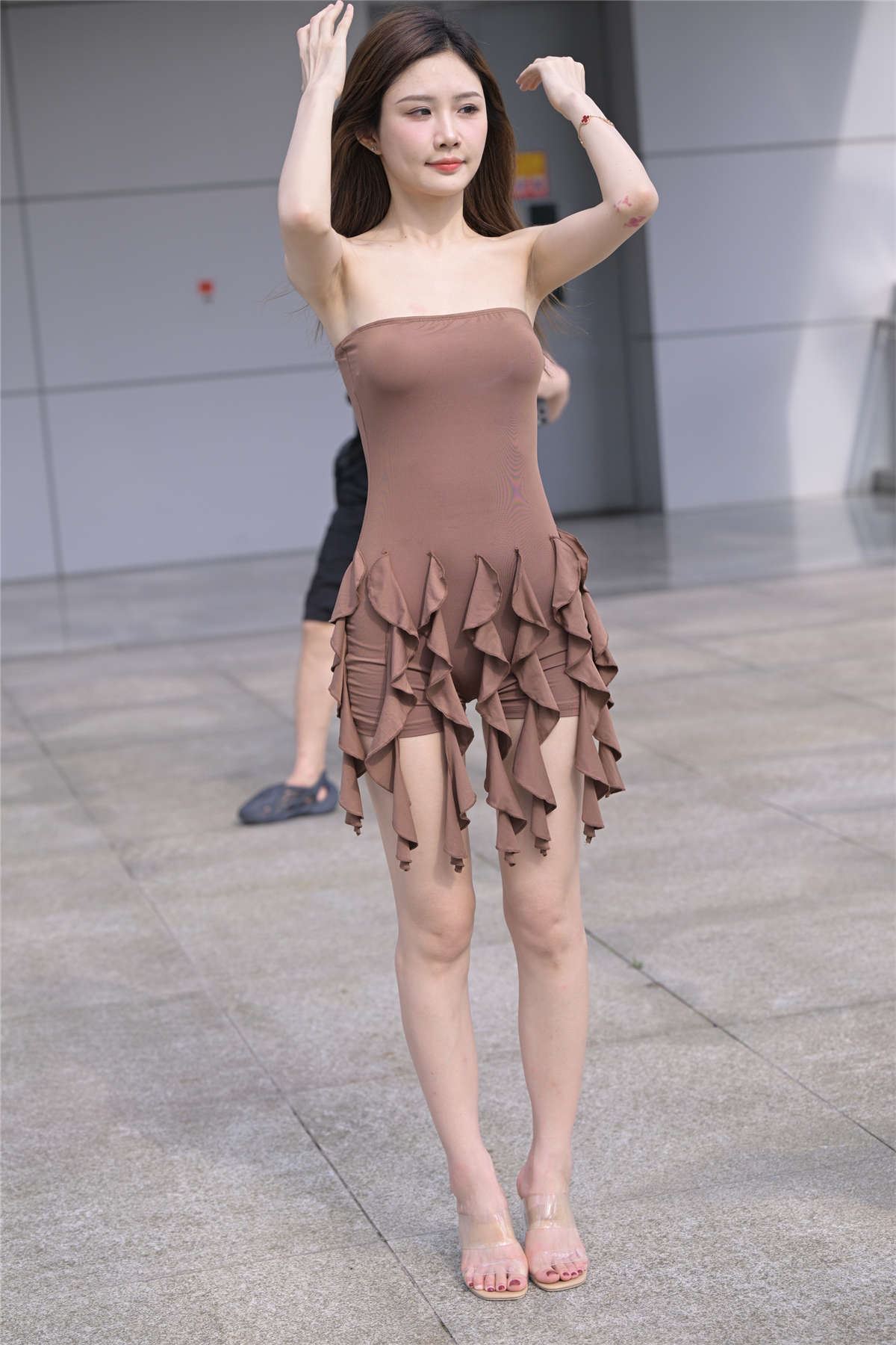 107308-he0o4l1dlac.jpg